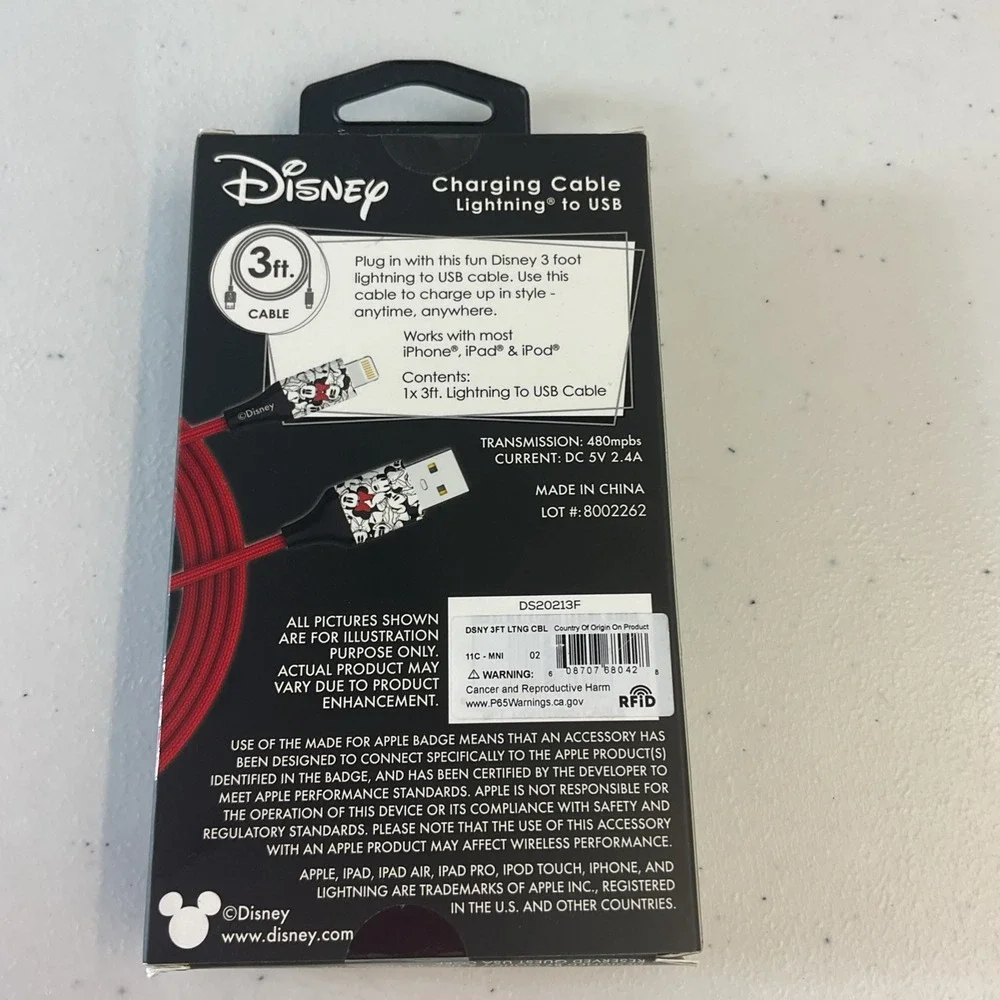 Disney Mickey Mouse  Lighting to USB -‎ 3 Foot Charging Cable iPhone Apple - NEW